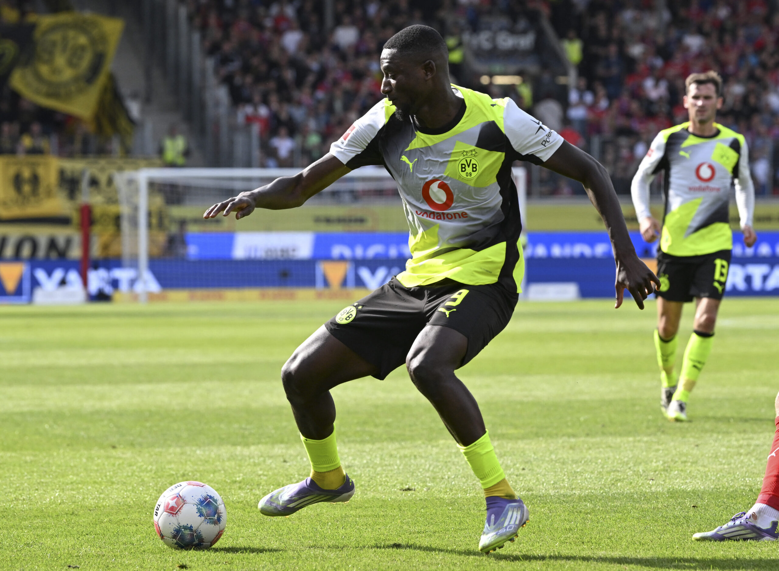 Guirassy in acton for BVB.