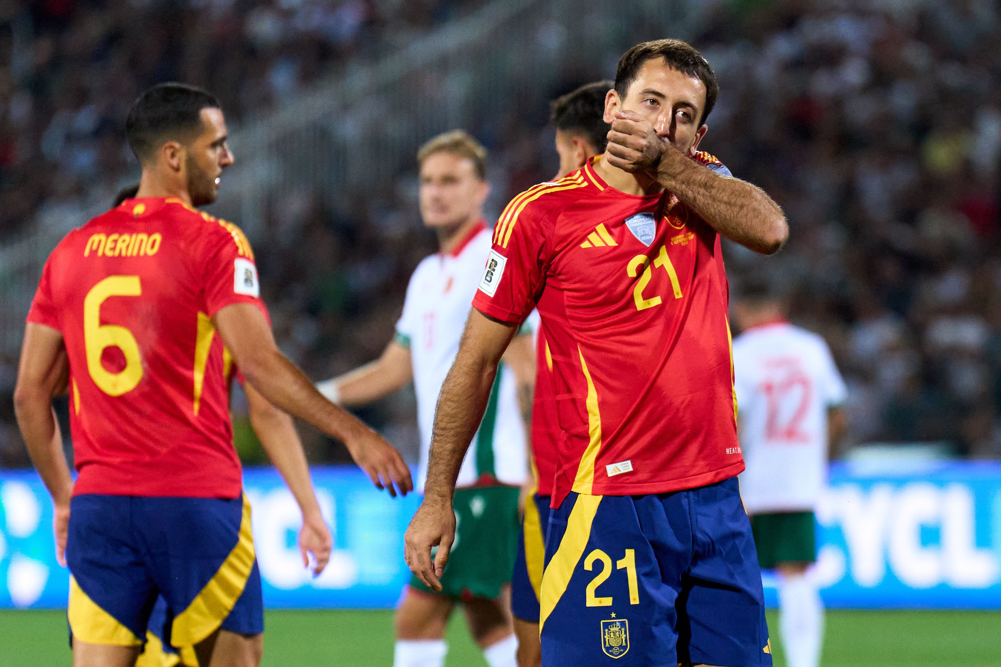 Oyarzabal celebrates against Bulgaria