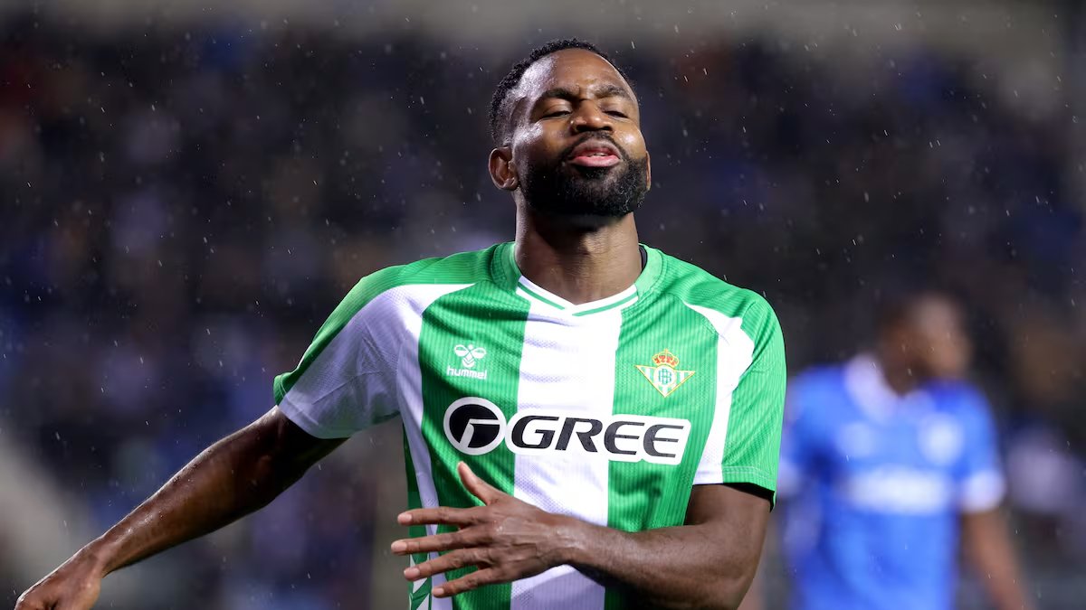 Bakambu is expected to leave Real Betis.