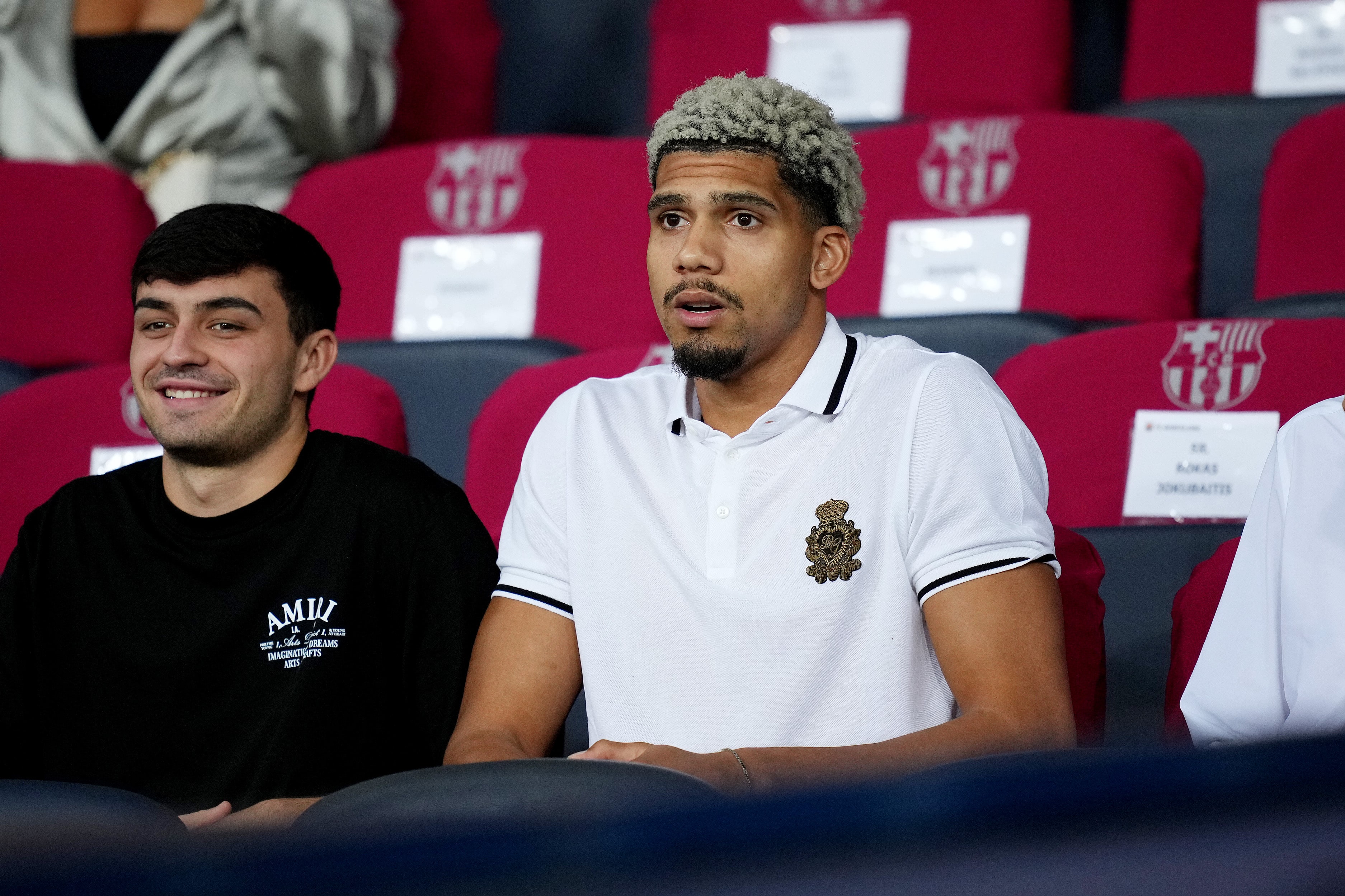 Araujo has returned to Barcelona training.