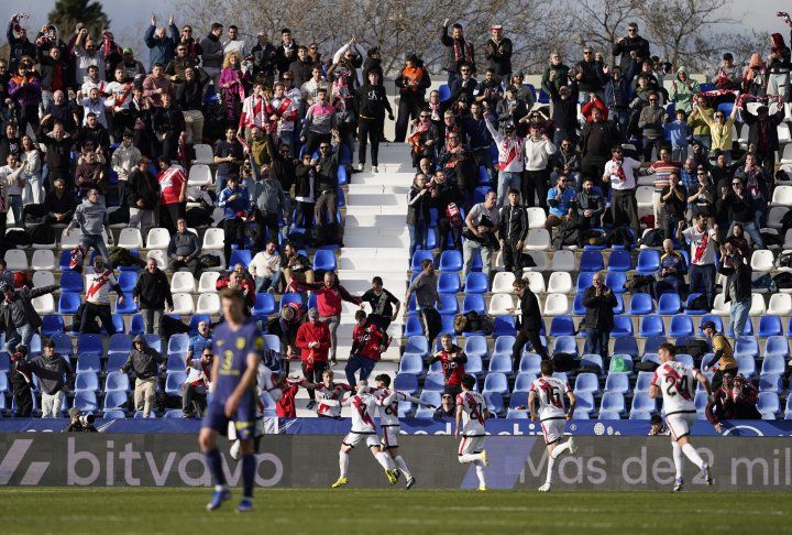 Atletico fall to defeat against Rayo.