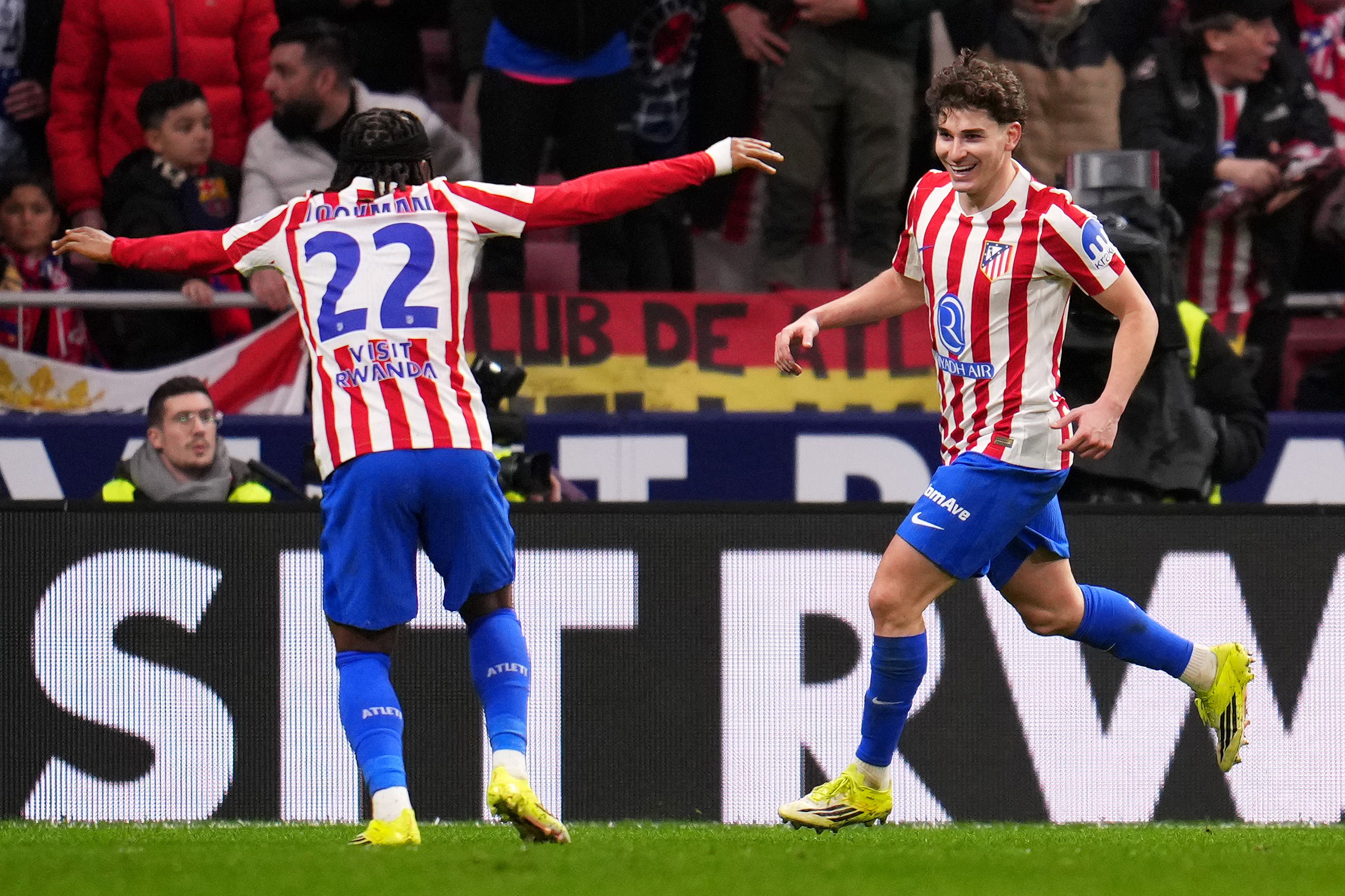 Alvarez scores against Barcelona.