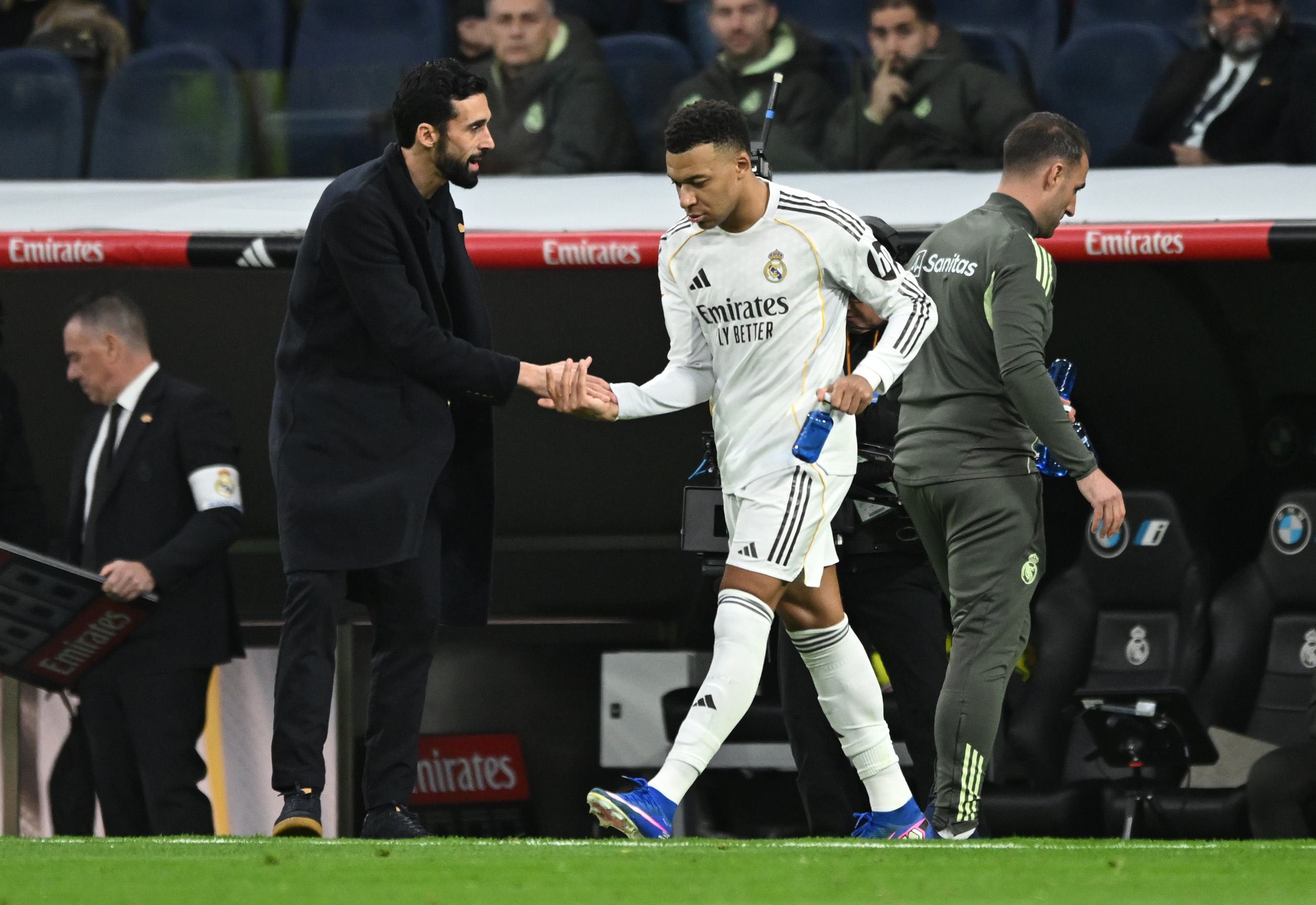 Arbeloa with Kylian Mbappe.