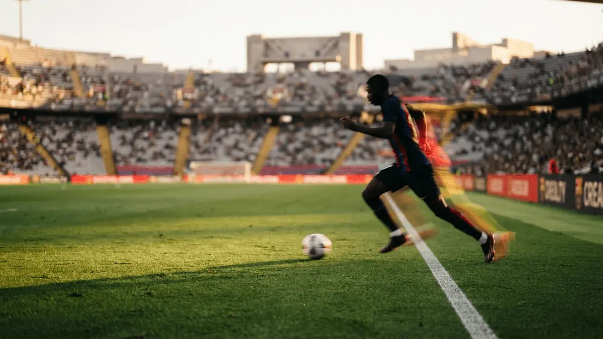 Adeyemi Joins Barcelona in €29m Deal Backed by Flick and Deco